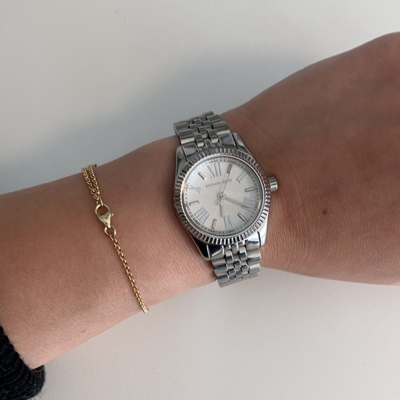 Michael Kors Silver stainless steel small watch - Picture 1 of 10